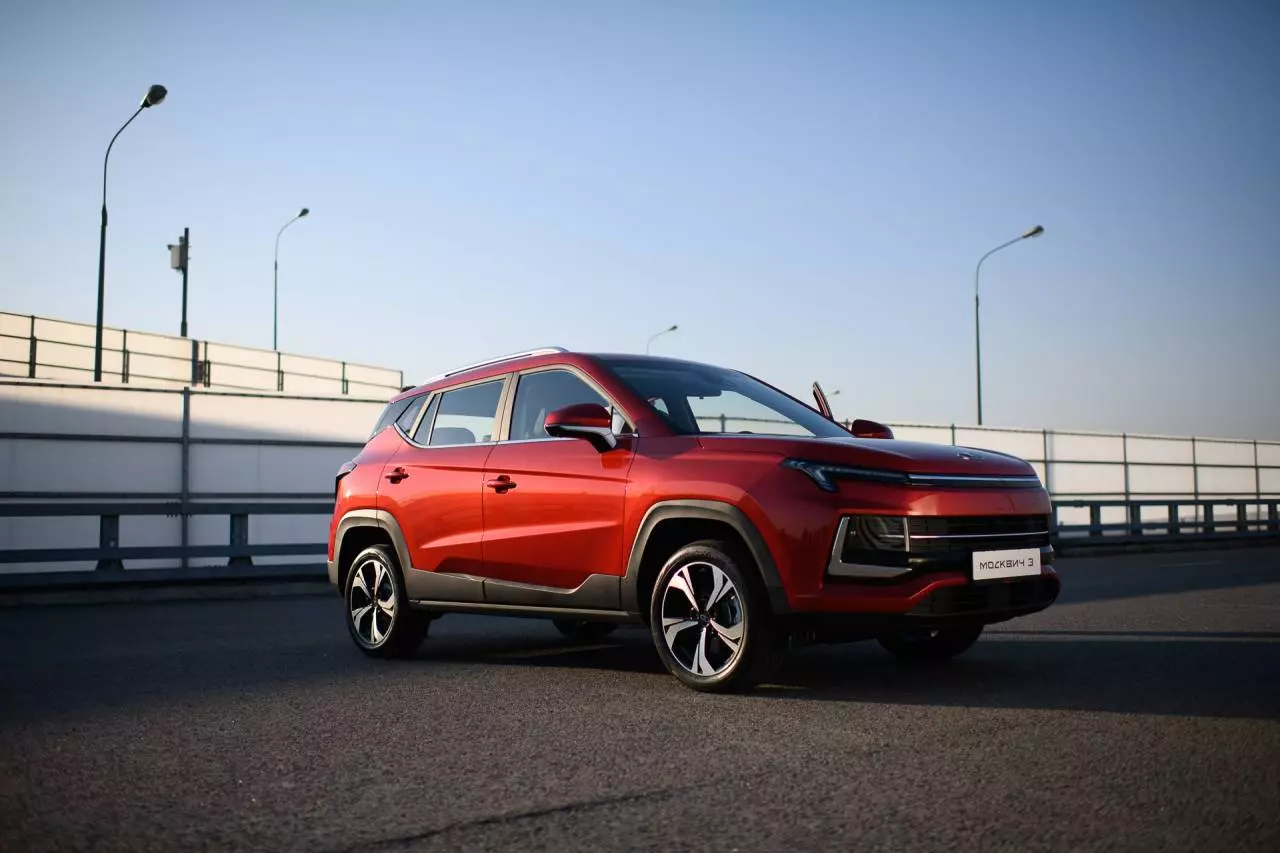 Cотрудничество с Московским автомобильным заводом «Москвич» Cотрудничество с Московским автомобильным заводом «Москвич»